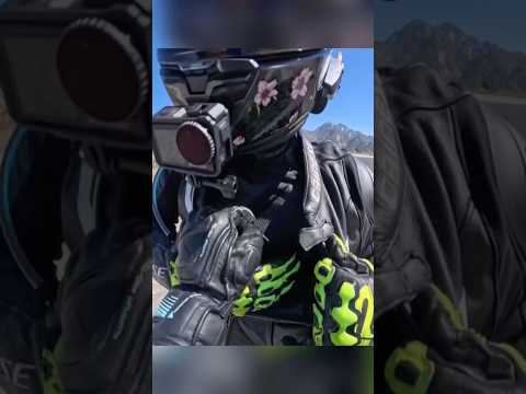Just wait for it…😳 #shorts #bike #biker #bee