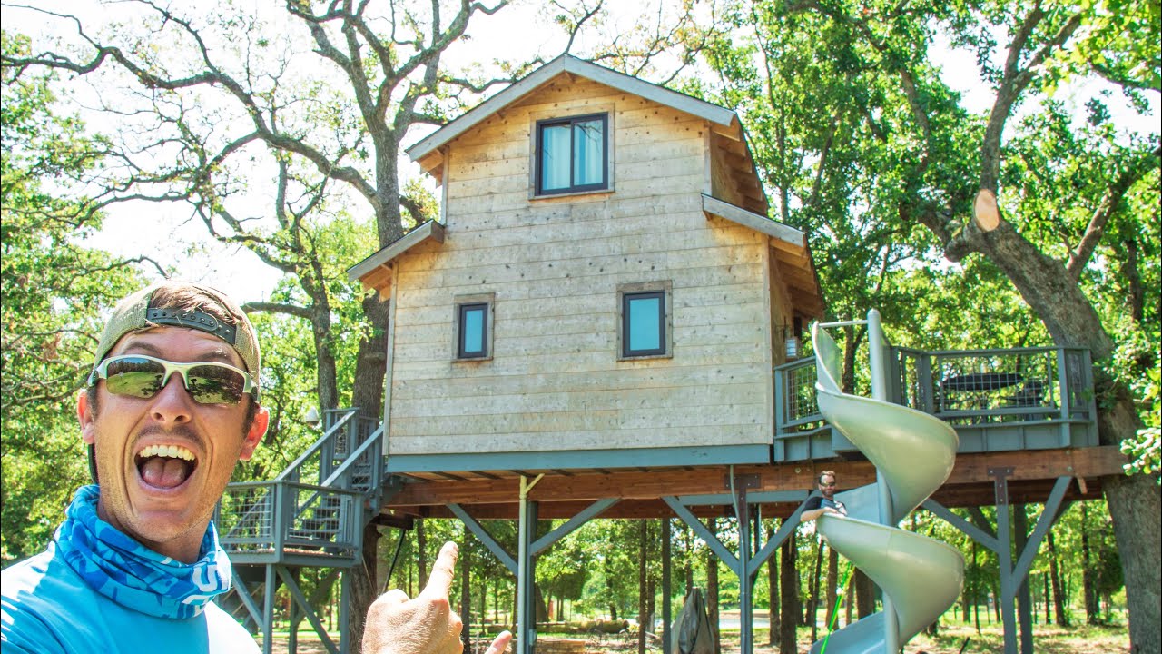 Ultimate Treehouse Fishing Paradise