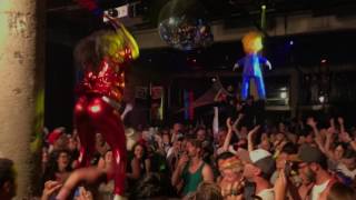 Lil Miss Hot Mess SLAYS the Kids (and Trump) during SF Pride 2017 at Hard French