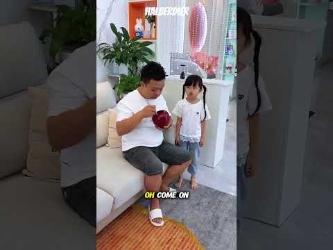 Dad stole the wrong plate from the kitchen! 😂🍽️