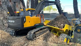 Rc Excavator in action.Volvo Ec160E