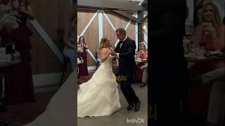 Carlos Ponce  llora comparte el Baile con su hija Savannah