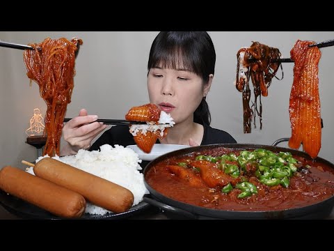 매운먹방♡ 실비김치로 만든 멸치 김치찜, 진짜 김치찜 중에서 가장 맛있어요. ^0^ 실비김치, 실비파김치, 햄, 매운, 먹방. mukbang, spicy, kimchi, ASMR.