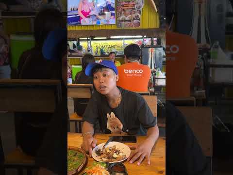 Can’t ageree Who pays My god-thai Street Food
