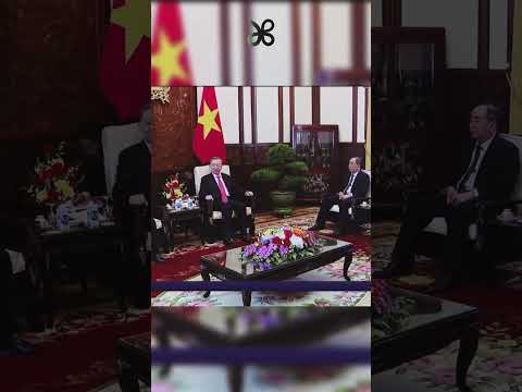 Việt Nam nghĩ gì?