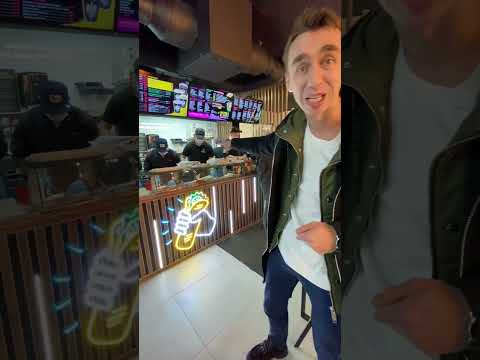 Открыл ШАВЕРМУ за 5 млн рублей в центре СПБ! #shorts