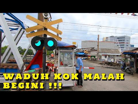 MELIHAT Perlintasan KRL JPL 8 Pesing Koneng Th 2025 : Waduh Kok Gini !!