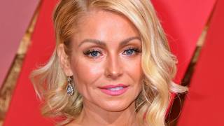 Kelly Ripa G-Strlng Photos Leave Little To Imagination..Proof in Pictures.