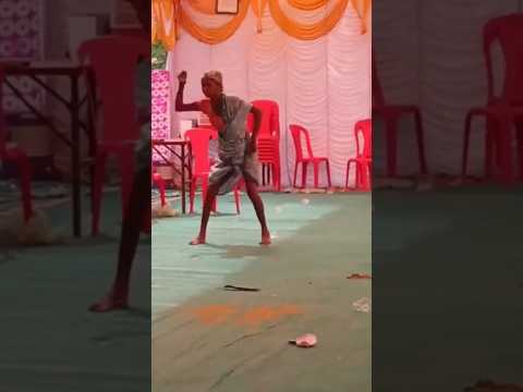 Dadi ji Dance ๐ฅน#trendingshorts #funny #comedy #fun #viralshort #viralvideo #viral#shorts