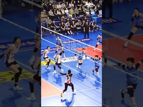 Kenapa Ya Tipuan Mega Susah Di Antisipasi 🤔 #megawatihangestri #redsparks #volleyball