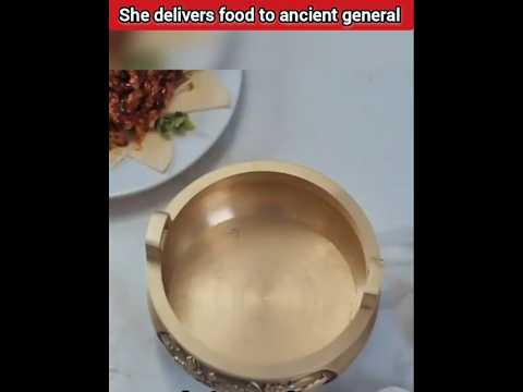 She delivers food to ancient general ๐ฑ #shorts #viral