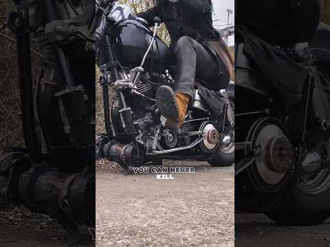 ハーレー乗ってるやつにしかわからない、足で操作するクラッチの感覚。Only those who ride a Harley truly understand the feel of a foot