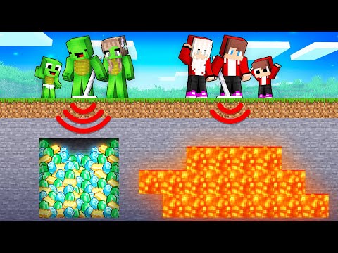 JJ and MIkey: POOR vs RICH METAL DETECTOR Mine Battle in Minecraft - Maizen