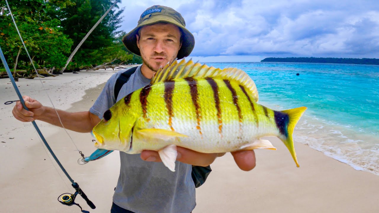 Survival Fishing On Tropical Island In Papua Indonesia - Cavy Fishing