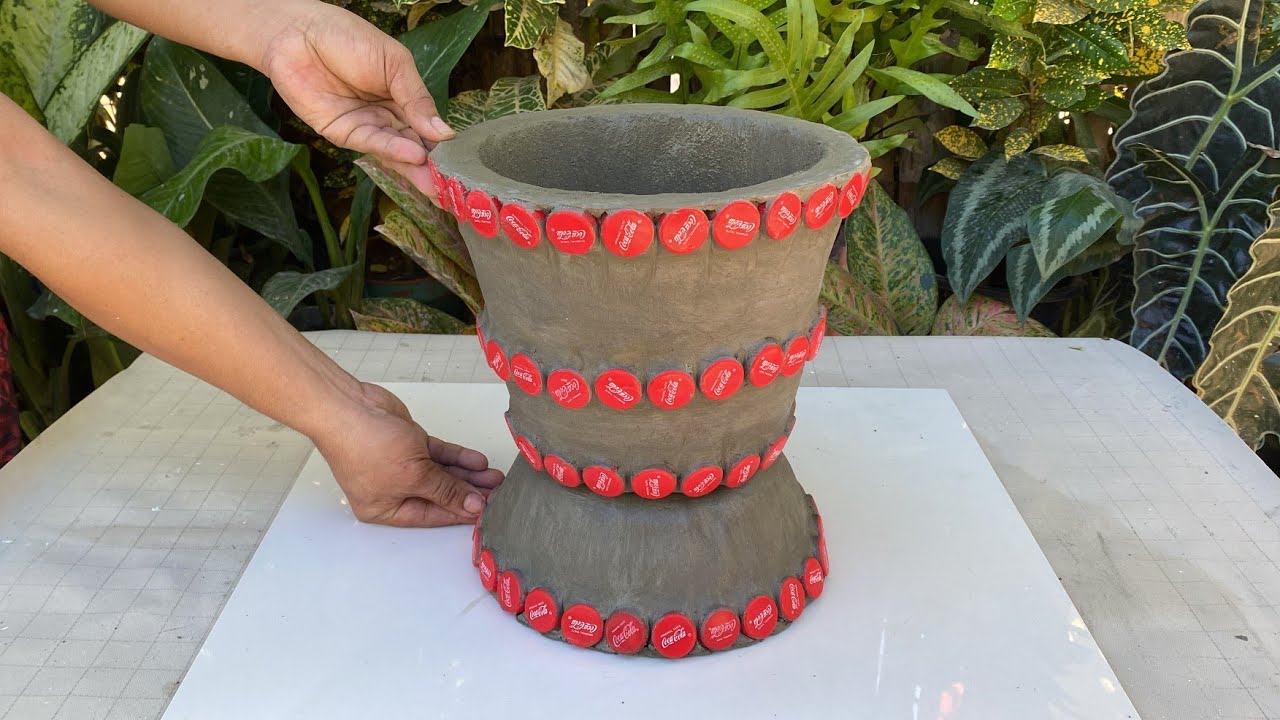 Cement Craft Ideas | Creating Flower Pot Using Plastic Bottle Cap And Towel