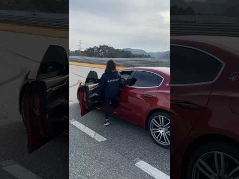 마세라티 여직원의 운전실력. 덜덜덜...