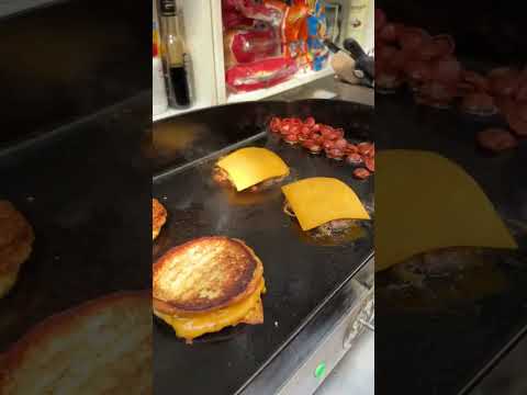 Crispy Pepperoni Oklahoma Smash Burger