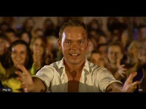 Lauris Reiniks - Es Skrienu  (Official Music Video) - LATVIA