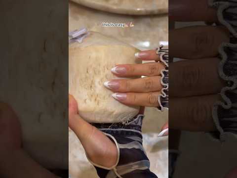 He thought coconut is going to break my nails. But…👀😳 #shorts #pressonnails #newyear