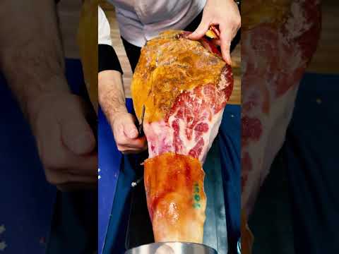 Enseñando a desbrozar un jamón (zona dura)