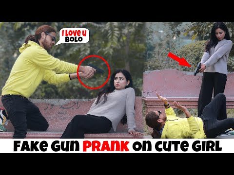 Fake G-U-N Proposing Prank On Cute Girl ❤️ Part 16 | Epic Reactions 😂😜