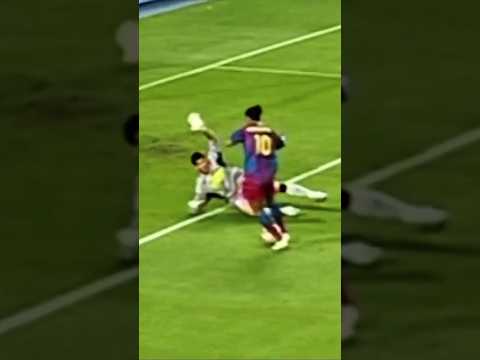 Ronaldinho Legendary Goals Skills ๐ฅ