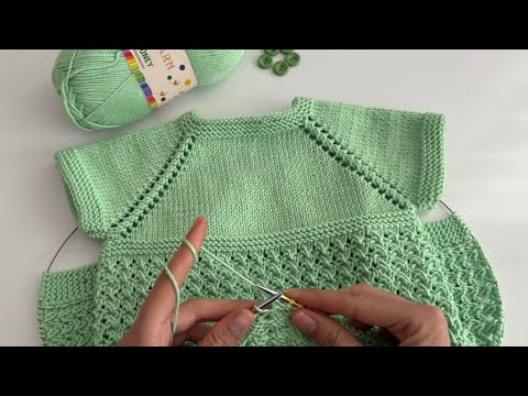 1 YAŞ YAPIMI ÇOK KOLAY YAKADAN BAŞLAMA BEBEK YELEĞİ BAŞTAN SONA ANLATIMI💚#knittingdesignforbaby