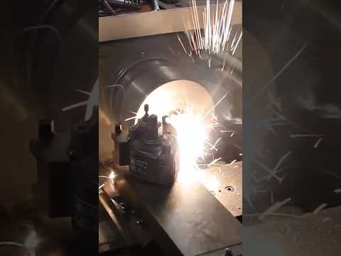 Feuerstahl vs Drehmaschine!