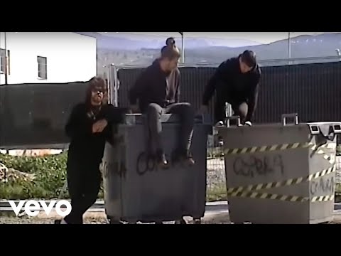 La Plazuela - Tangos De Copera (video oficial) ft. Natural Language