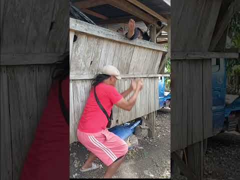 Ang kapal ng kalyo..ayaw tumalab