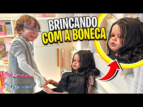 ELOAH ficou HIPNOTIZADA com a BONECA ESTRANHA | Dia a Dia com Amanda