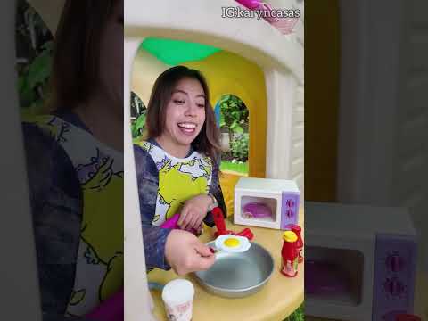 Cuando te ves muy joven para ser independiente 🥺 Les ha pasado? 😂 ig:@karyncasas #comedia #casa
