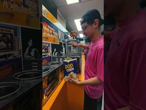 angry waiter filled the popcorn with oil #shortsvideo #shorts #trending #viral