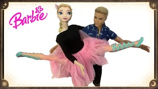 Don't Drop Me ! Elsa and Anna at Barbie's Ballet Class