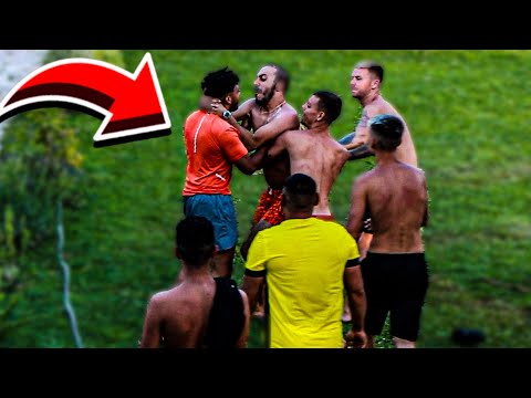 INZKITCHEN EMBROUILLE MOMO JE ME BAT AVEC LUI !!
