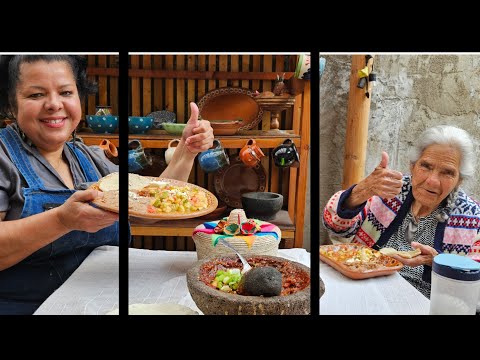 DISFRUTANDO UN COMIDON CON MAMA😋🇲🇽