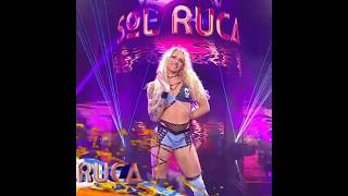 Surfer girl 🌊🐚☀️