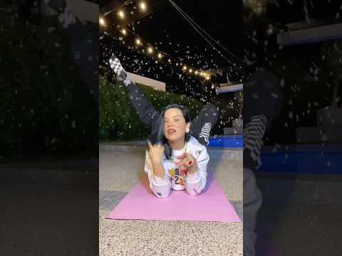 Soy súper flexible 🤣💖 #ananana