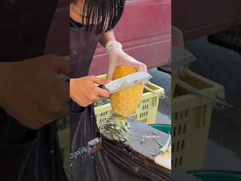 Only $1.5! Thai Girl Selling Sweet Pineapple - Fruit Cutting Skills