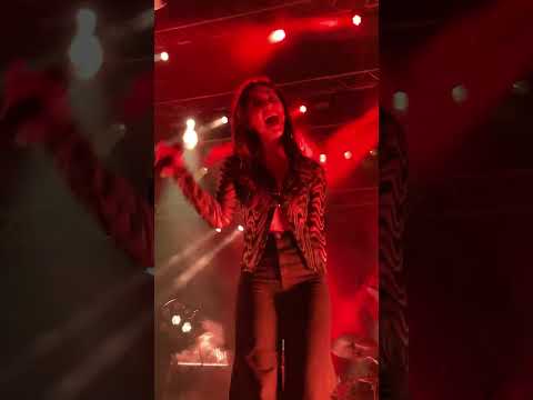 Gracie Abrams - Brush Fire (live in Berlin, 26.05.2022)