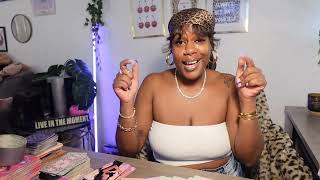AQUARIUS ♒️ 💕 They have a big gift 🎁 in hopes of receiving a whole LOT from you in return. 