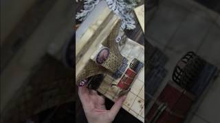 платформа 9 ¾ . Она немного меньше и тележка тут на переднем плане) #diy #harrypotter #творчество