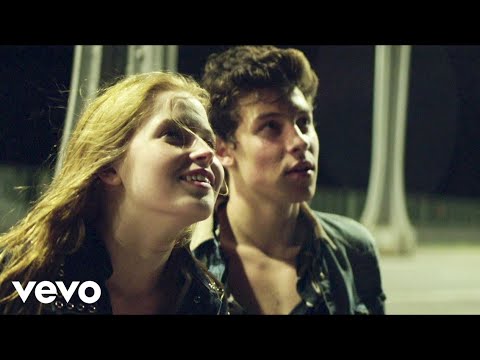 Shawn Mendes - There&#39;s Nothing Holdin&#39; Me Back (Official Music Video)