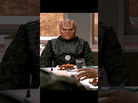 The Orville S2E7 | An Awkward Dinner with Bortus’s Ex 🍽️ 🥚😳