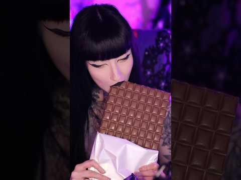 anyone want a square? | ravenalternative on #twitch