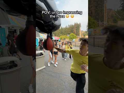 bro impressing the huzz 😳😳 #short