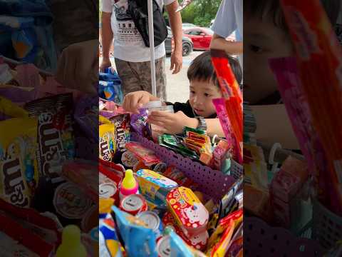 เลือกขนม ไม่รู้ได้อะไรบ้าง #อร่อยบอกต่อ #อองฟอง #อองลี