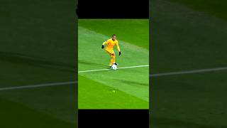 Neymar smart passes During the Game.🔐