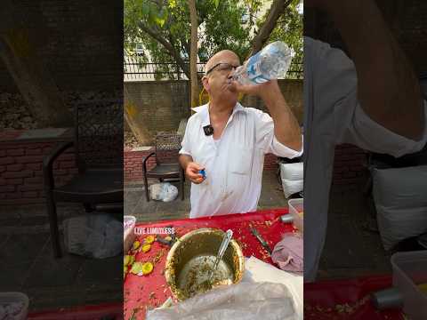 Romantic Bhel Puri Waale Uncle #supportlocal #trending #viral #youtubeshorts #streetfood