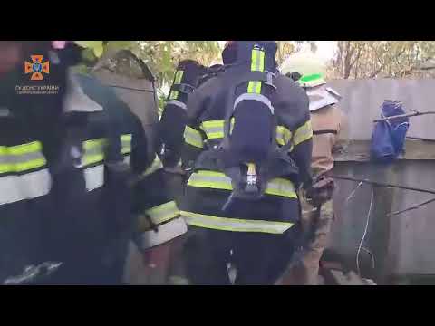 М. Павлоград: вогнеборці врятували жінку з палаючого будинку